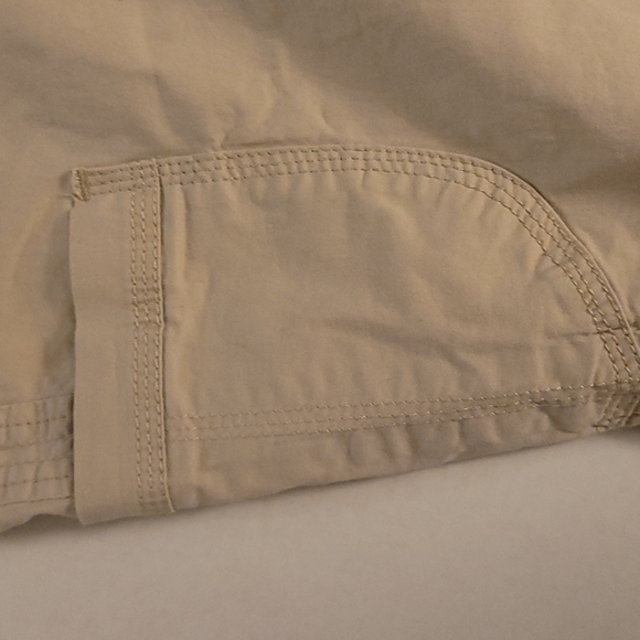 Mid Rise skimmer Capris - Picture 7 of 12